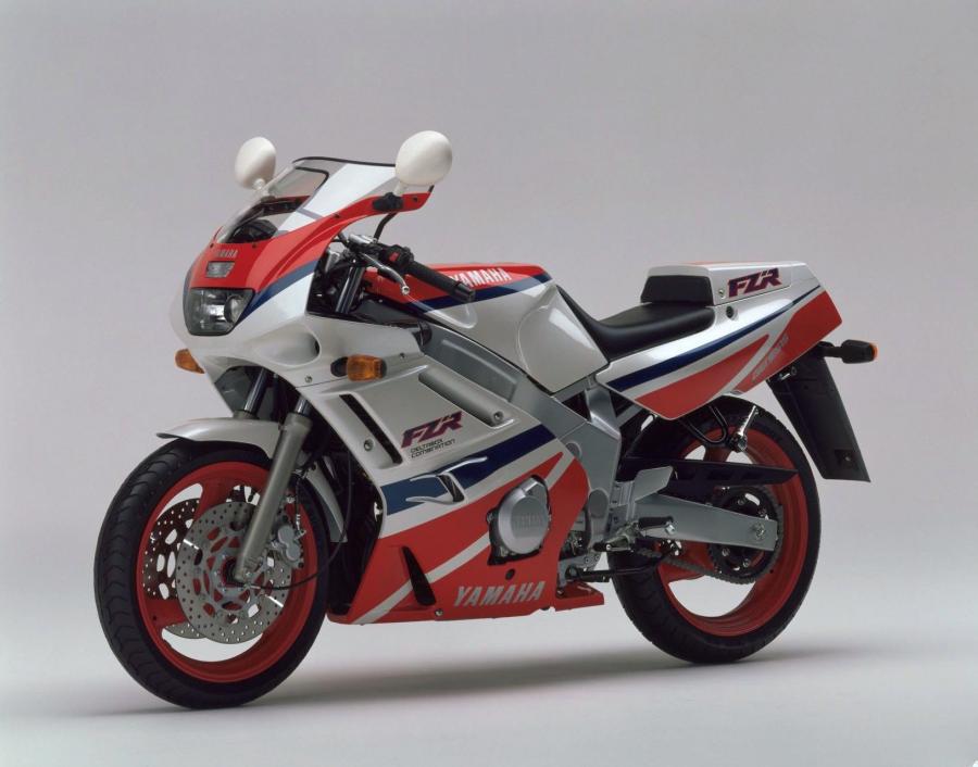 Yamaha FZR600